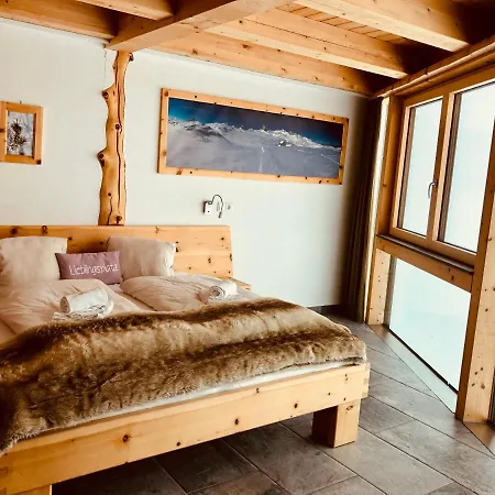 Am Krippenstein Lodge *